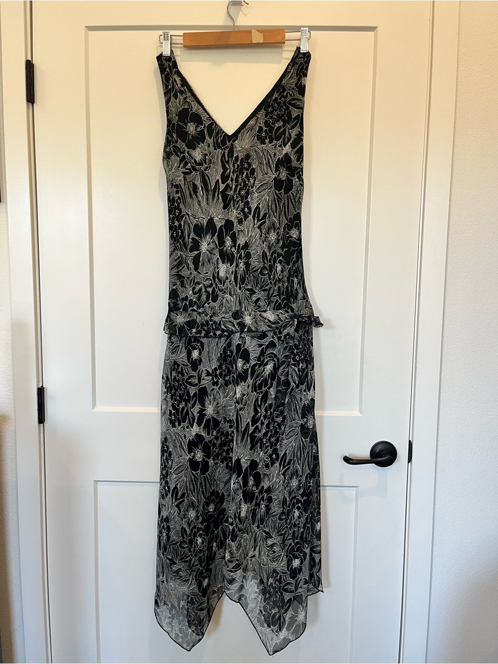 NWT Y2K sleeveless black floral fairy drop waist sheer asymmetrical hem dress 10